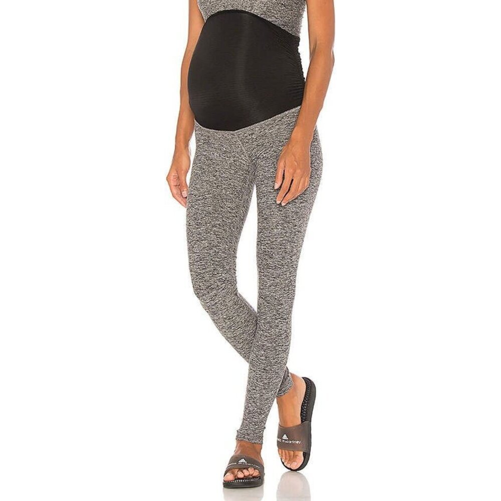 Beyond the Bump by Beyond Yoga Gray Hug the Bump Maternity Leggings 23276